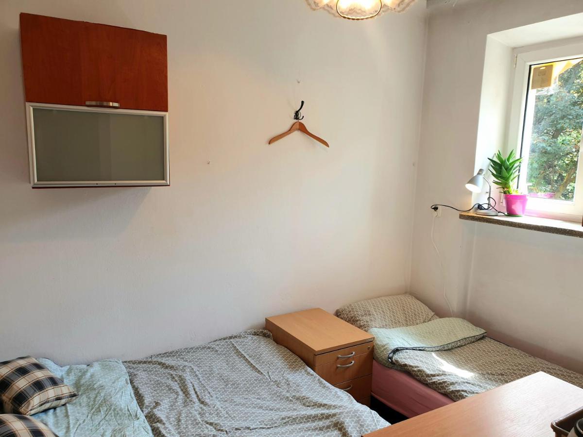 Rooms By Kino Femina Varsovia Exterior foto